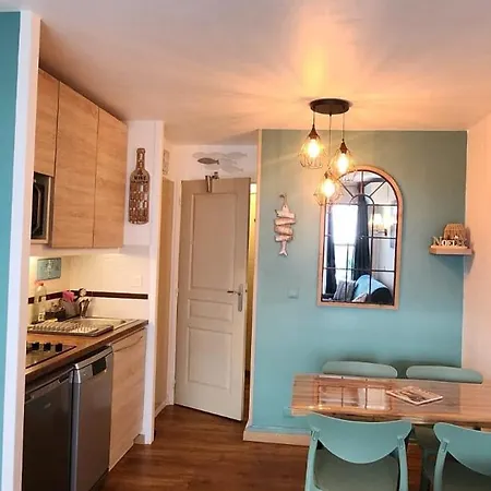 Апартаменты Vue Exceptionnelle Sur La Et Le Cap Esterel