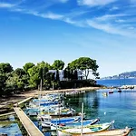 Vue Exceptionnelle Sur La Et Le Cap Esterel Saint-Raphaël