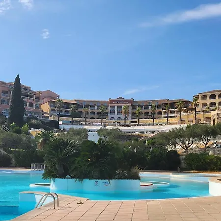 Vue Exceptionnelle Sur La Et Le Cap Esterel *